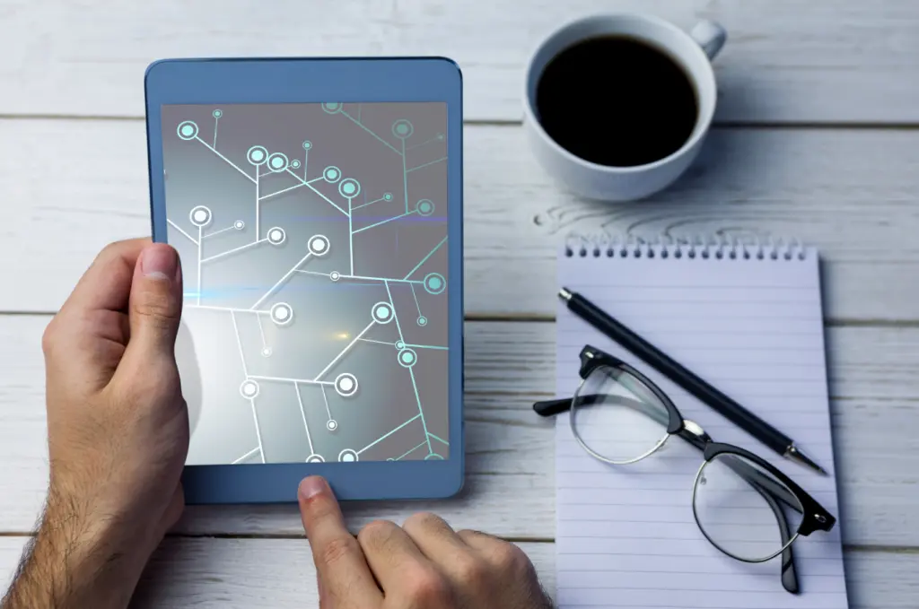 Top 10 benefits of outsourcing IT support and services